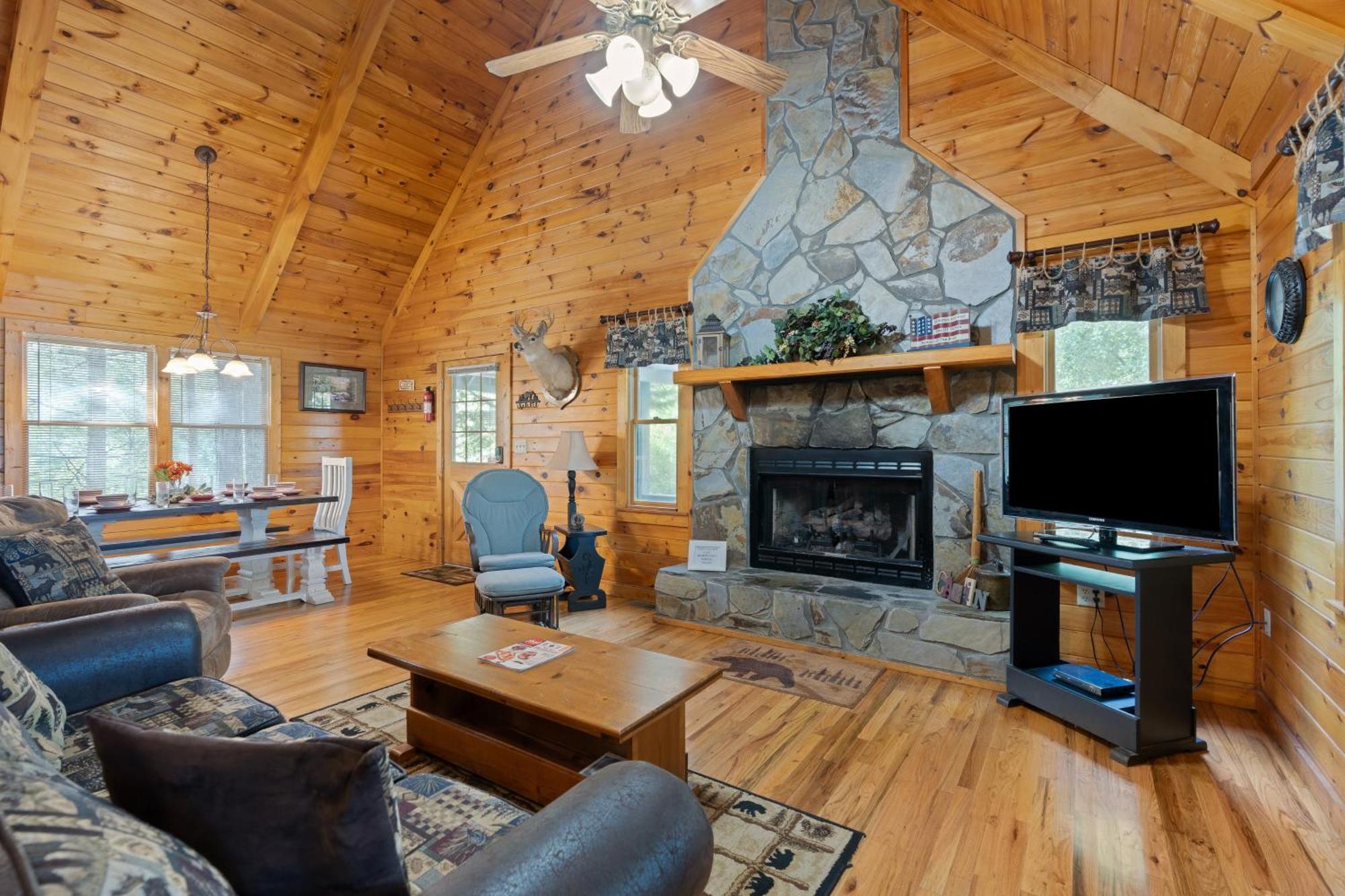 Mountain Rivers Lodge ブルーリッジ山脈 エクステリア 写真